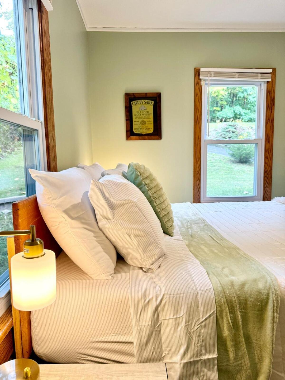 Washingtonville Cayuga Lake Cottage With Private Lake Access מראה חיצוני תמונה